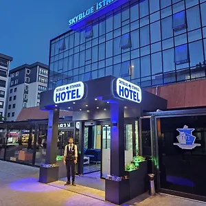 Skyblue Aparthotel